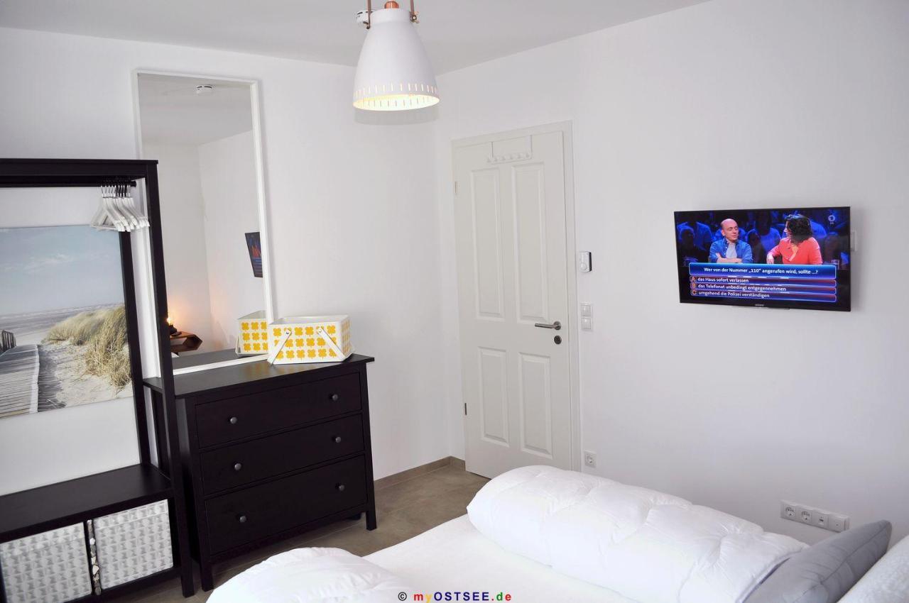 Heimathafen Ferienwohnung ニーンドルフ エクステリア 写真