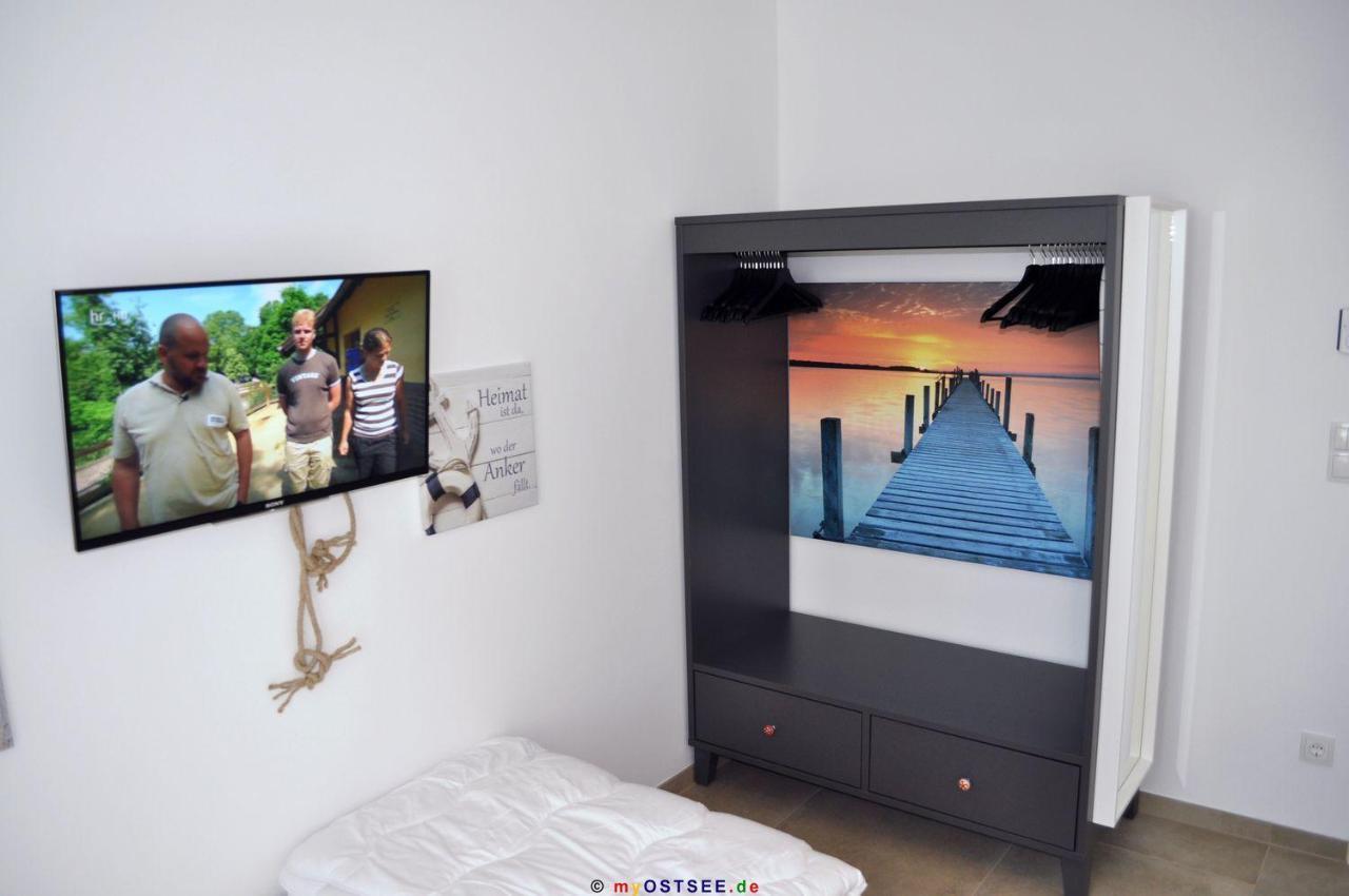 Heimathafen Ferienwohnung ニーンドルフ エクステリア 写真
